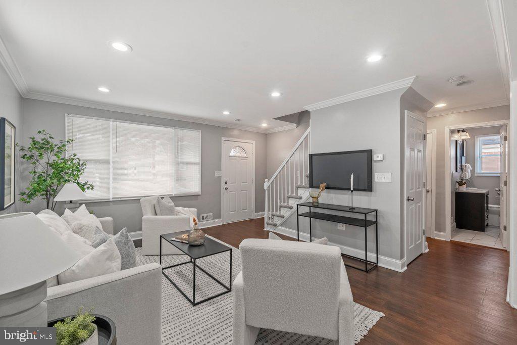 PARKVILLE - Residential