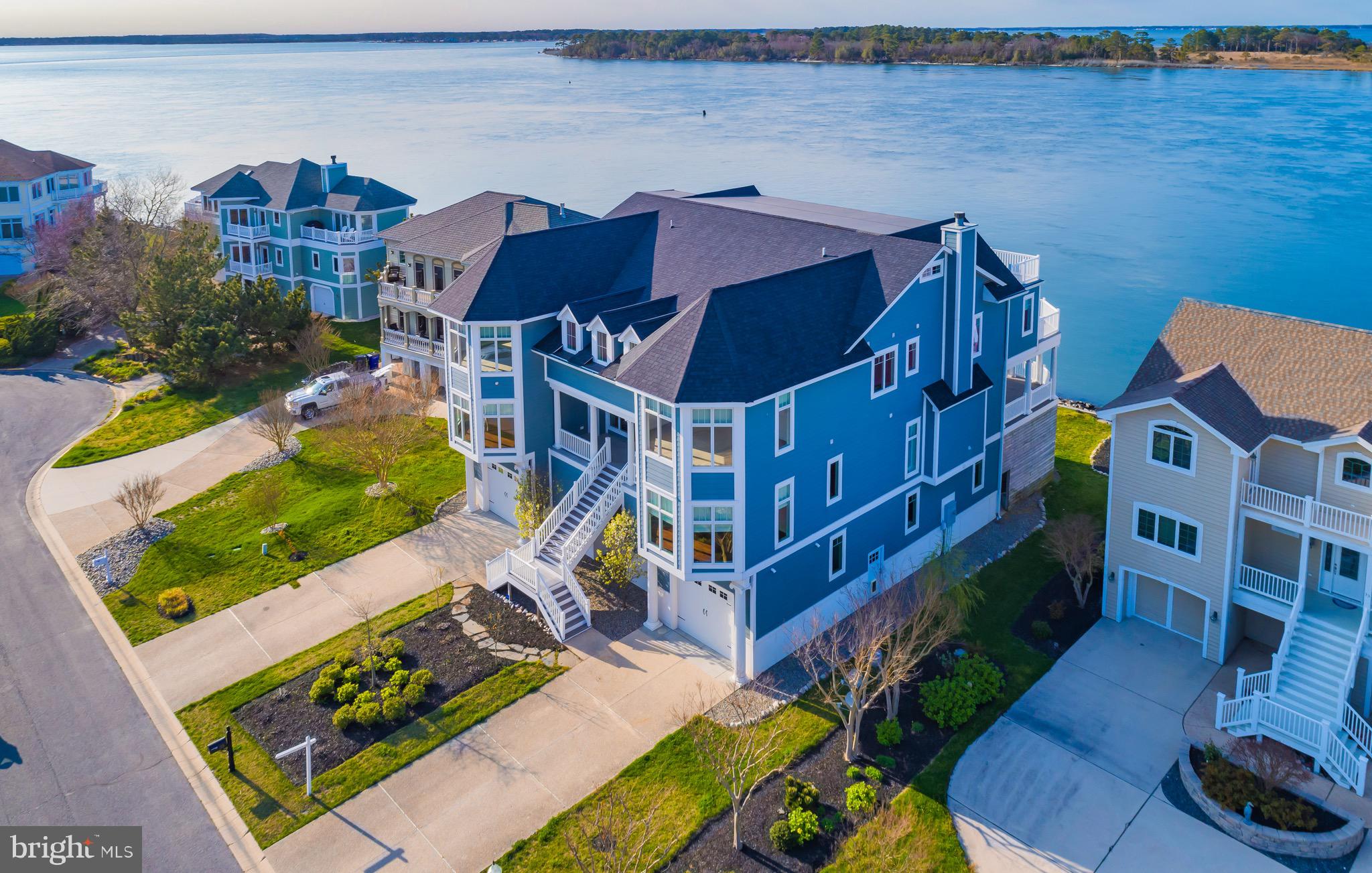 SOUTH SHORE MARINA - Residential