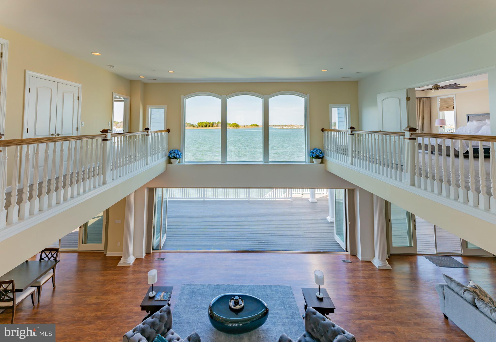 SOUTH SHORE MARINA - Residential