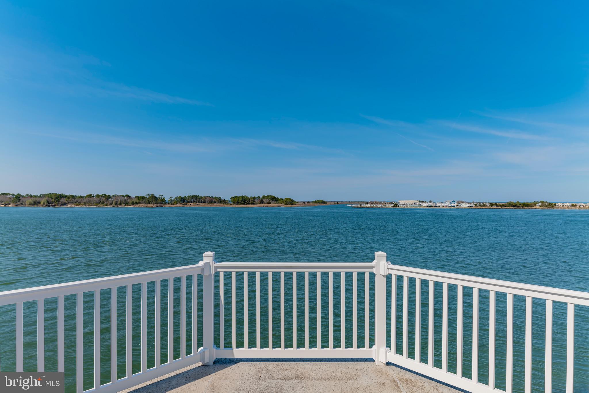 SOUTH SHORE MARINA - Residential