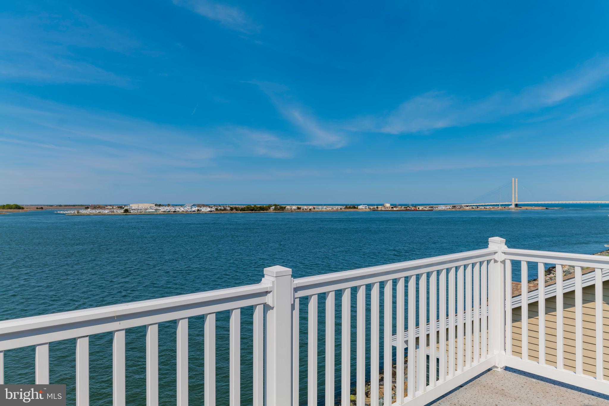 SOUTH SHORE MARINA - Residential
