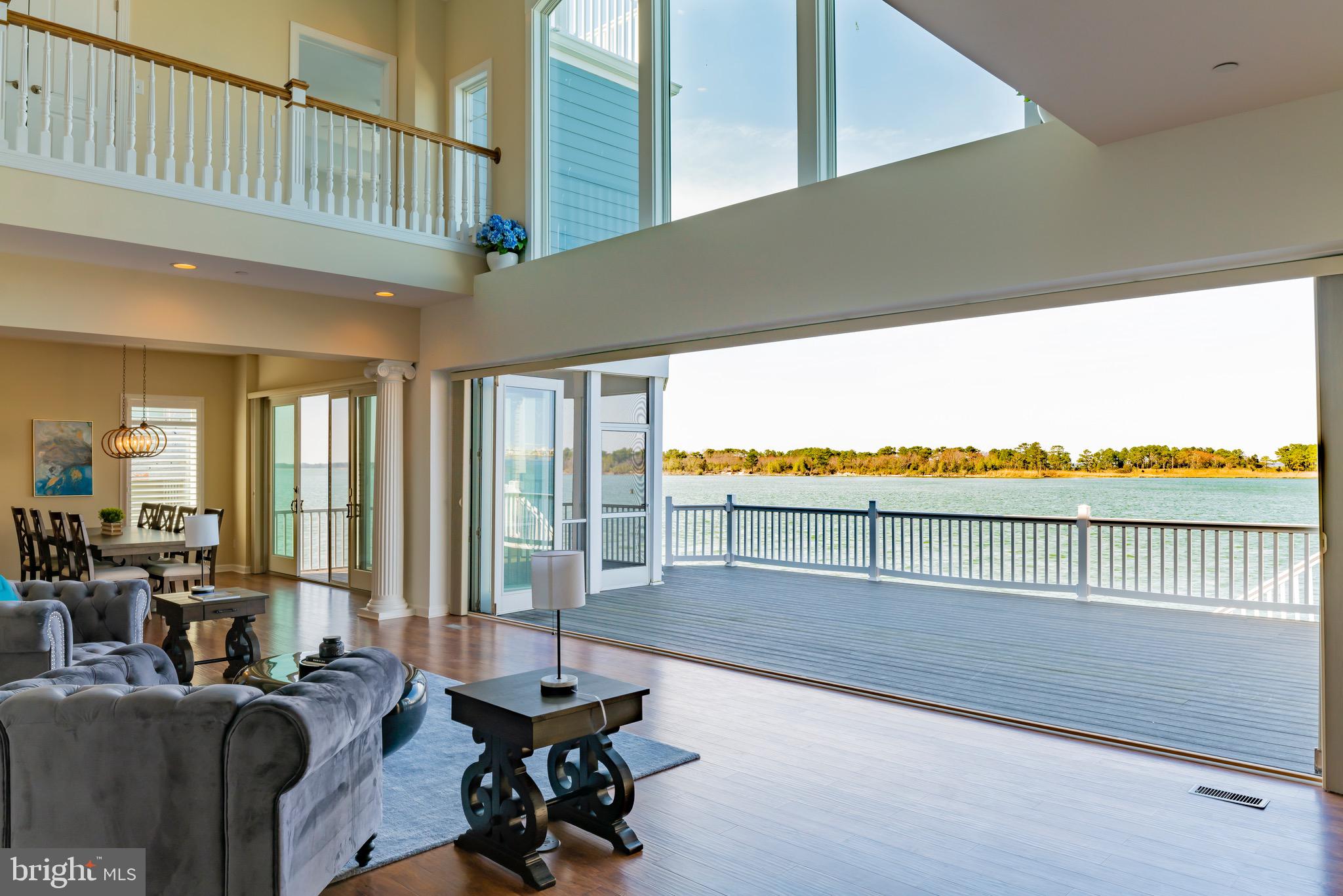 SOUTH SHORE MARINA - Residential