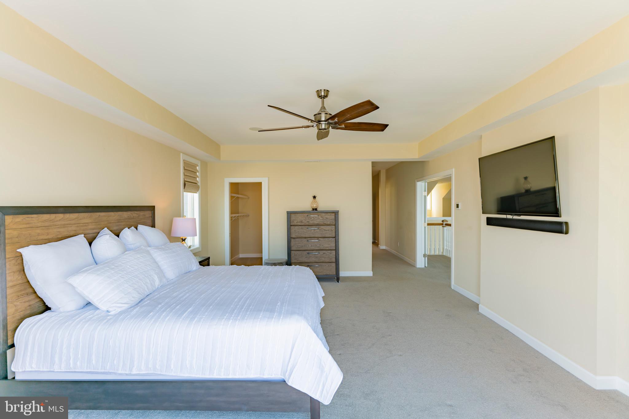 SOUTH SHORE MARINA - Residential