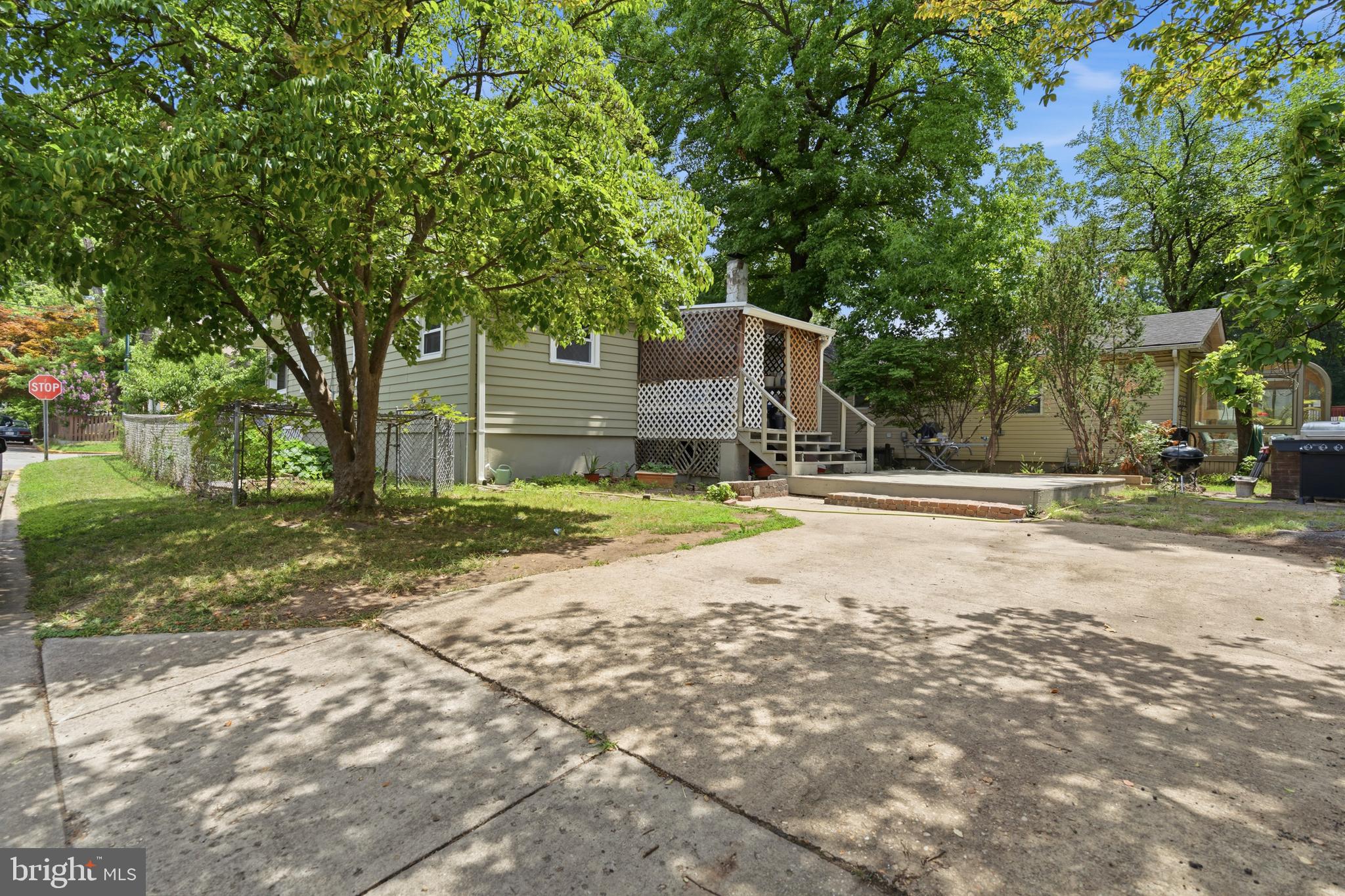 EDMONSTON - Residential