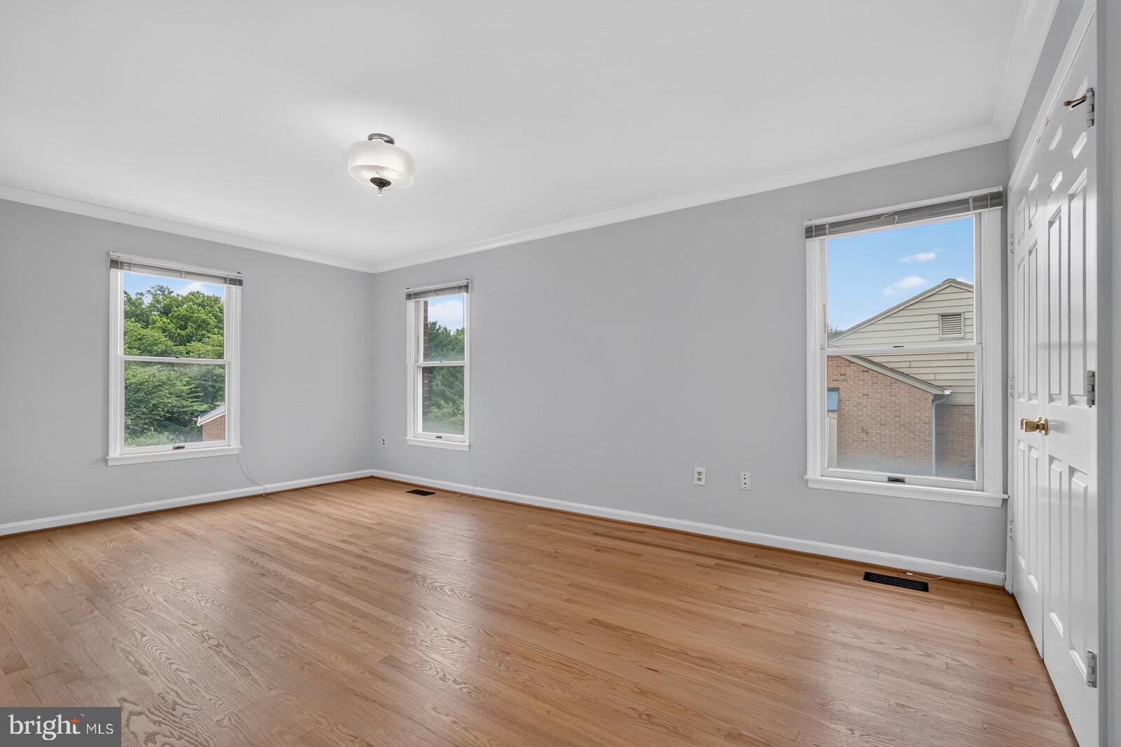 STONEYBROOK - Residential