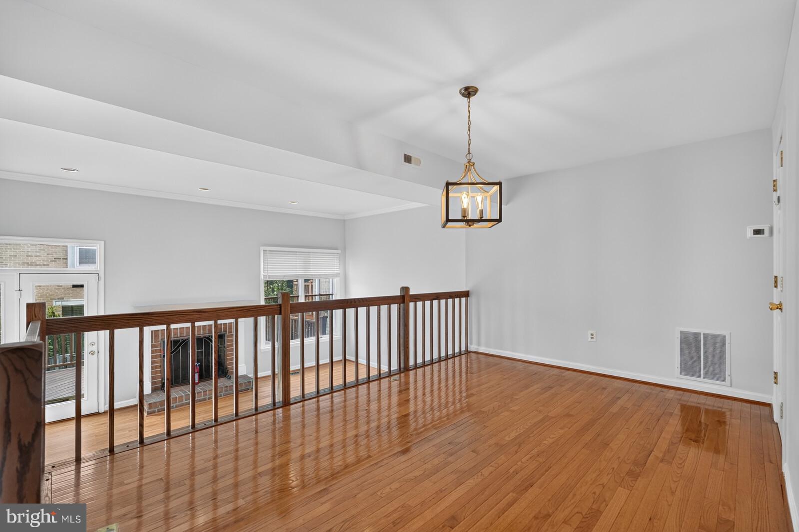 STONEYBROOK - Residential