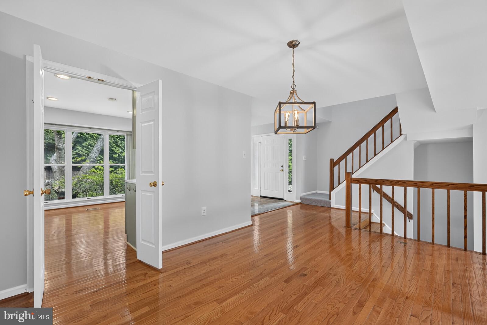 STONEYBROOK - Residential