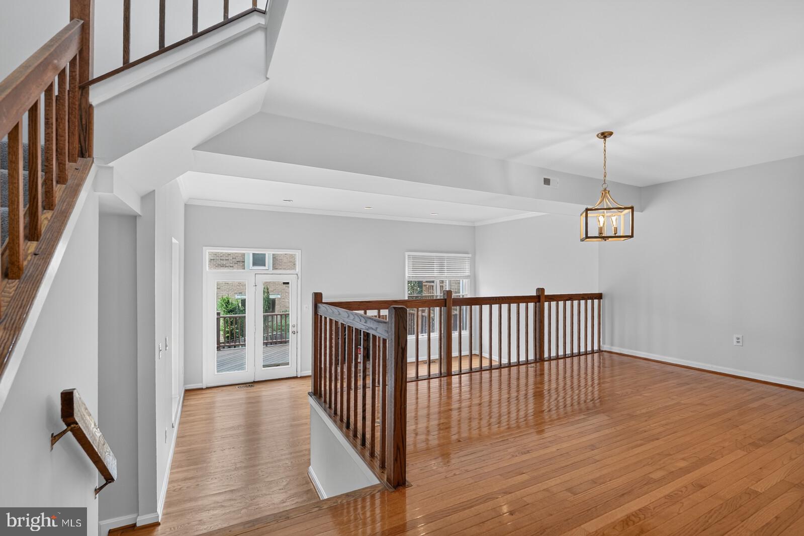 STONEYBROOK - Residential