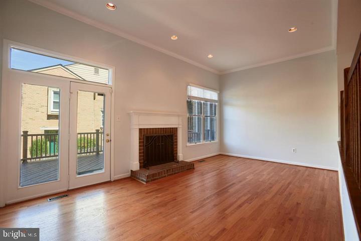STONEYBROOK - Residential