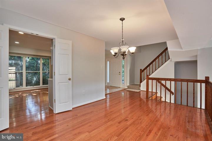 STONEYBROOK - Residential