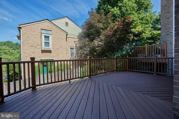 STONEYBROOK - Residential
