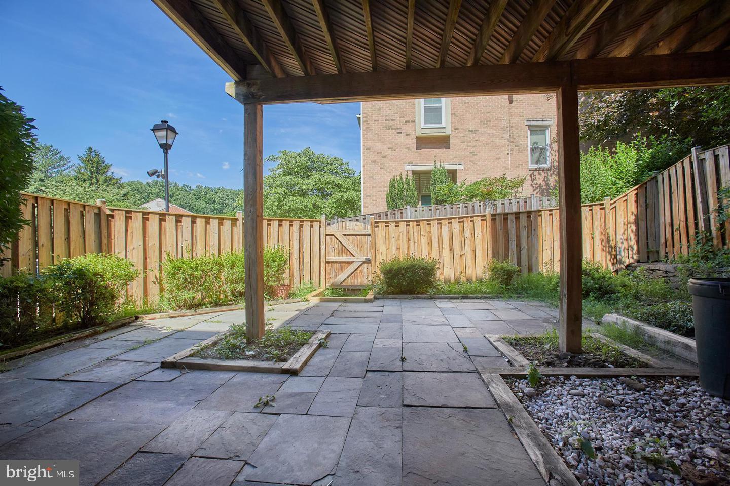STONEYBROOK - Residential
