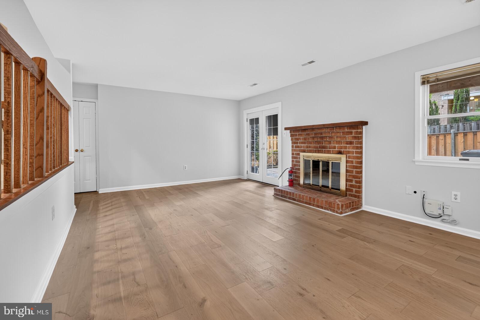 STONEYBROOK - Residential