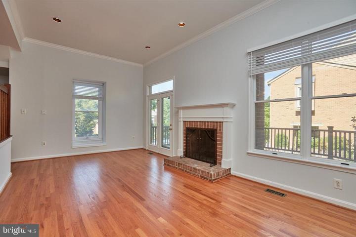 STONEYBROOK - Residential