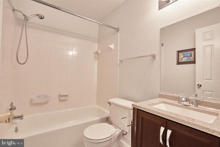 STONEYBROOK - Residential