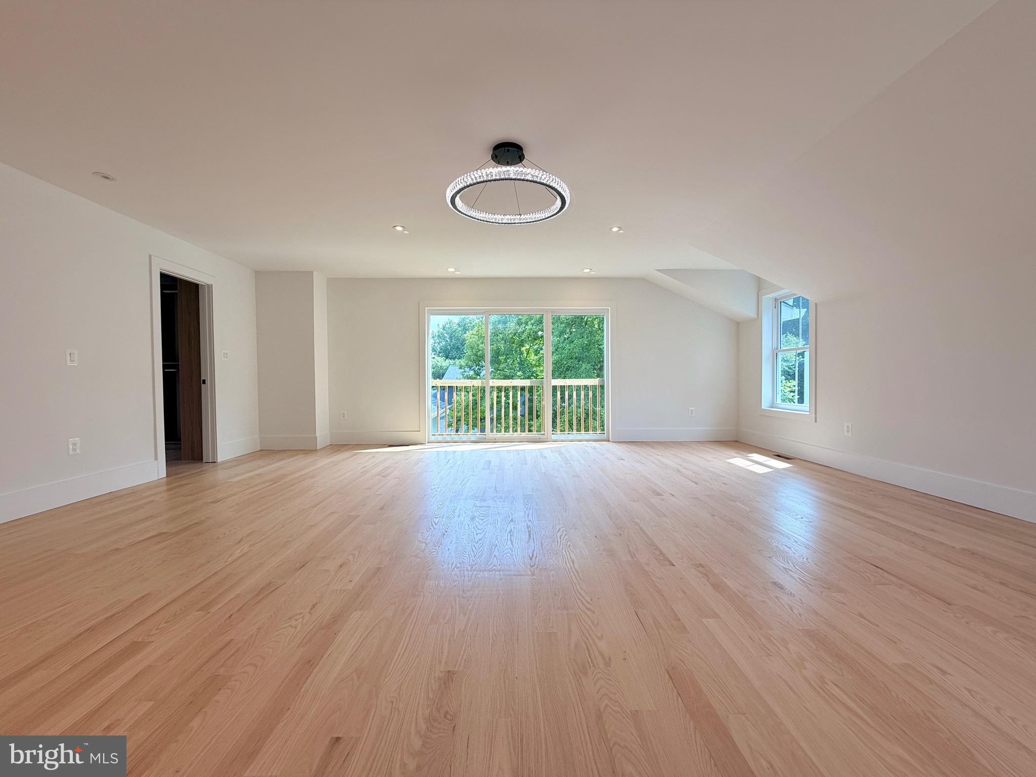 SLEEPY HOLLOW ESTATES - Residential