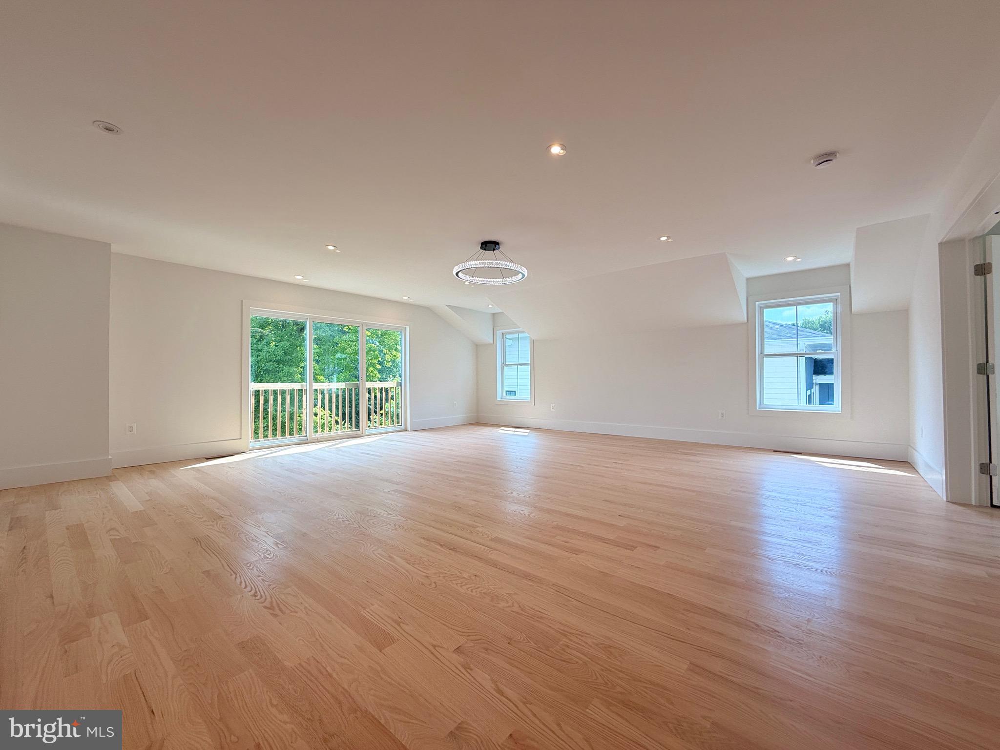 SLEEPY HOLLOW ESTATES - Residential