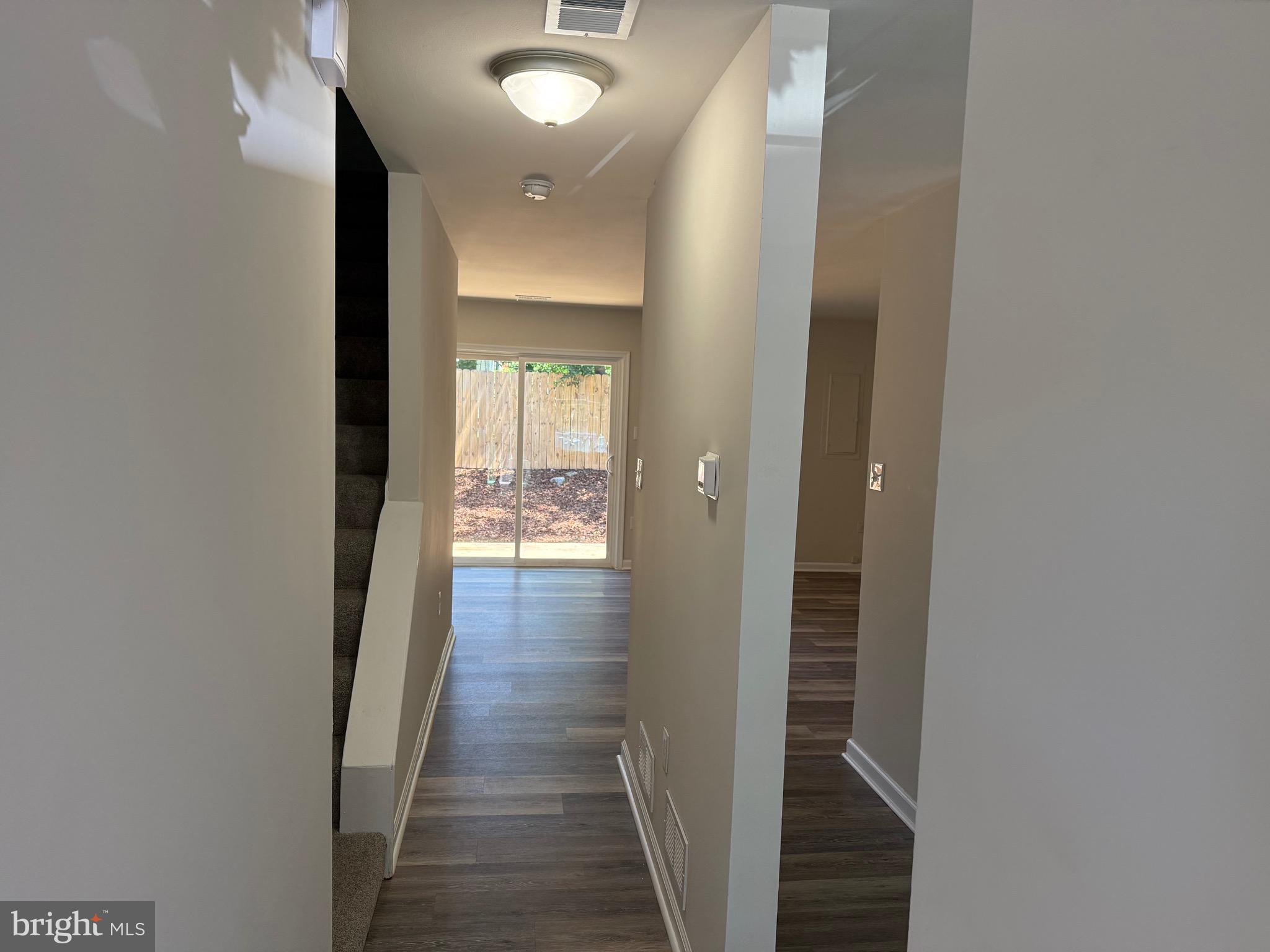 VALLEY STATION - Residential