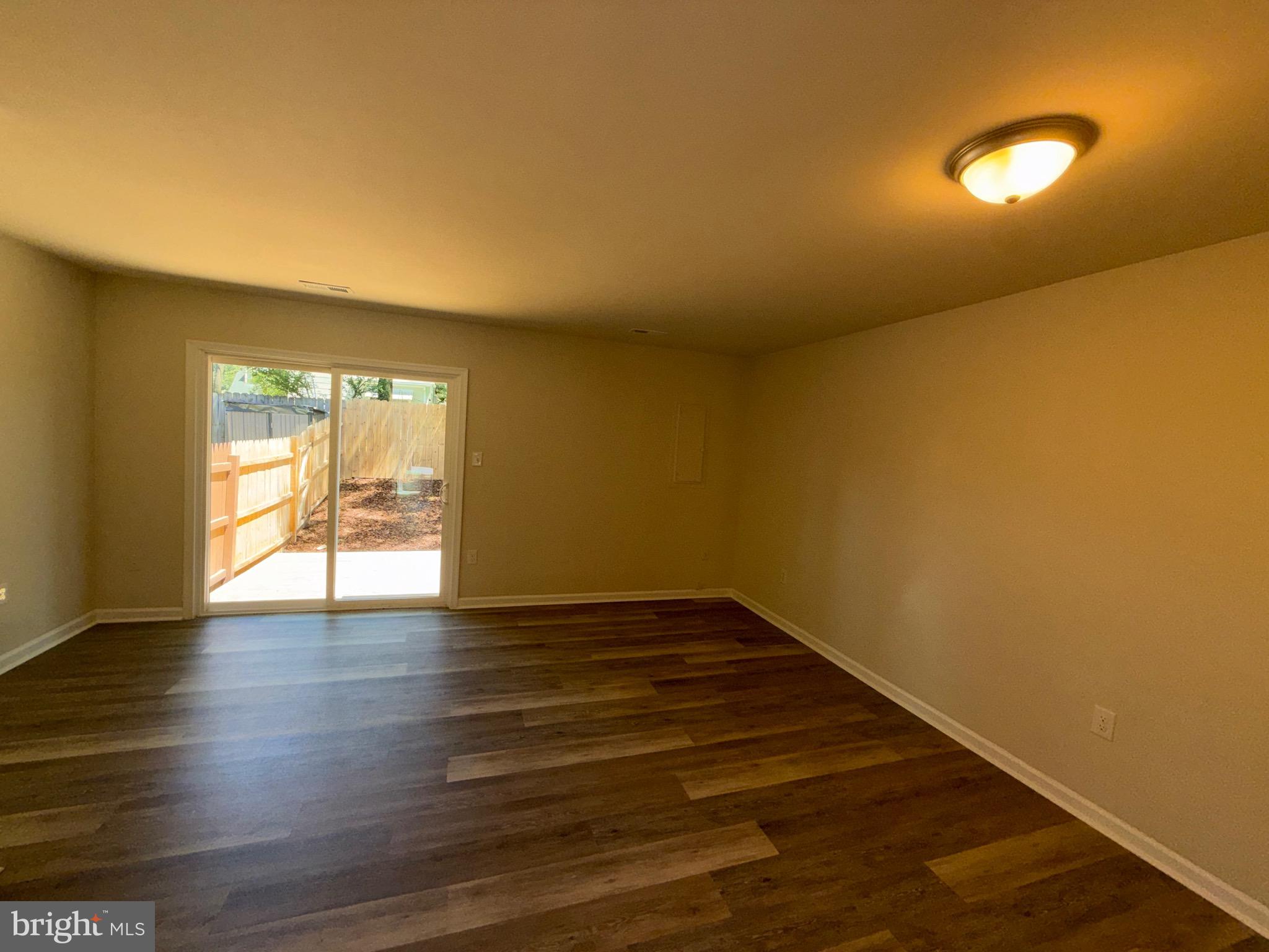 VALLEY STATION - Residential