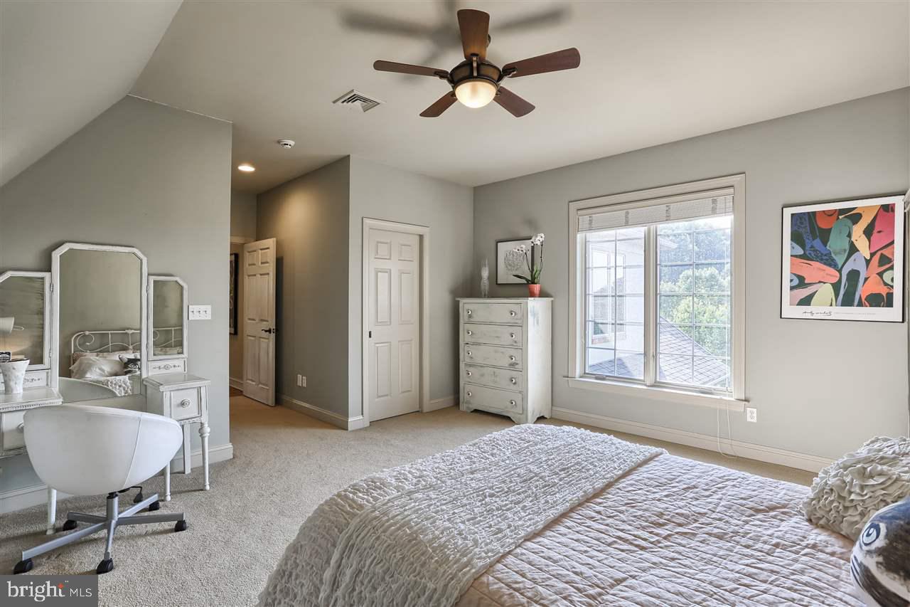DEER CHASE ESTATES - Residential