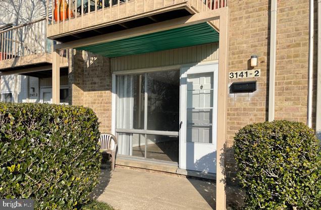 Welcome to this clean and updated 1BR, 1BA condo with brand new flooring!  Accessible main entry level unit with spacious and bright living.  Large living and dining room combo, open kitchen with granite countertops and newer appliances.  Huge closet in the bedroom and hallway.  Tub and shower in updated bathroom.  This is a convenient location close to shopping, grocery, Westfield Wheaton, and great for commuters. Community Playground and Pool!  No smoking. Pets allowed on a case by case basis. ALL UTILITIES INCLUDED except electric.  Ready for occupancy Dec 1st!