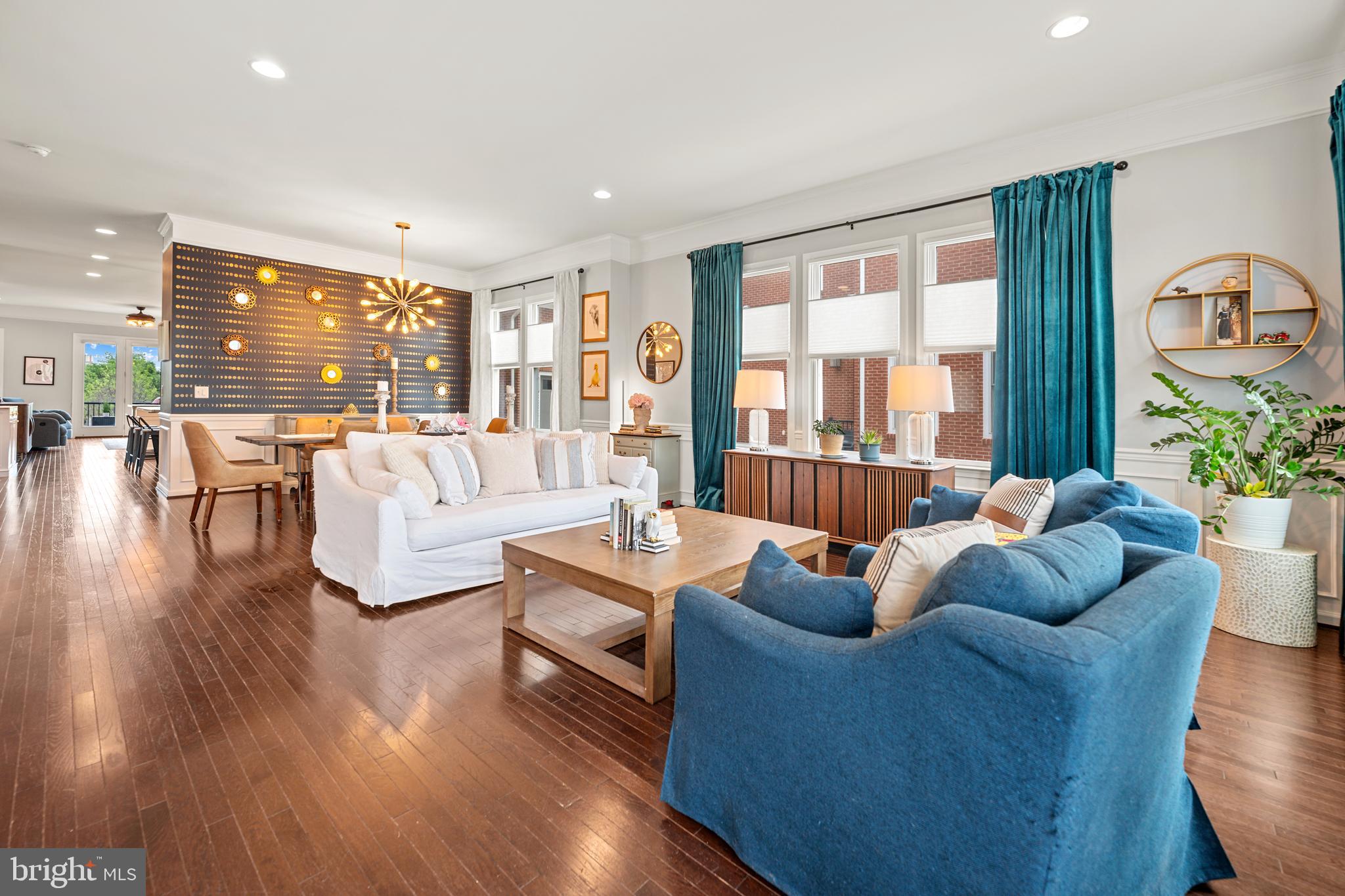 LAUREL HILL - Residential