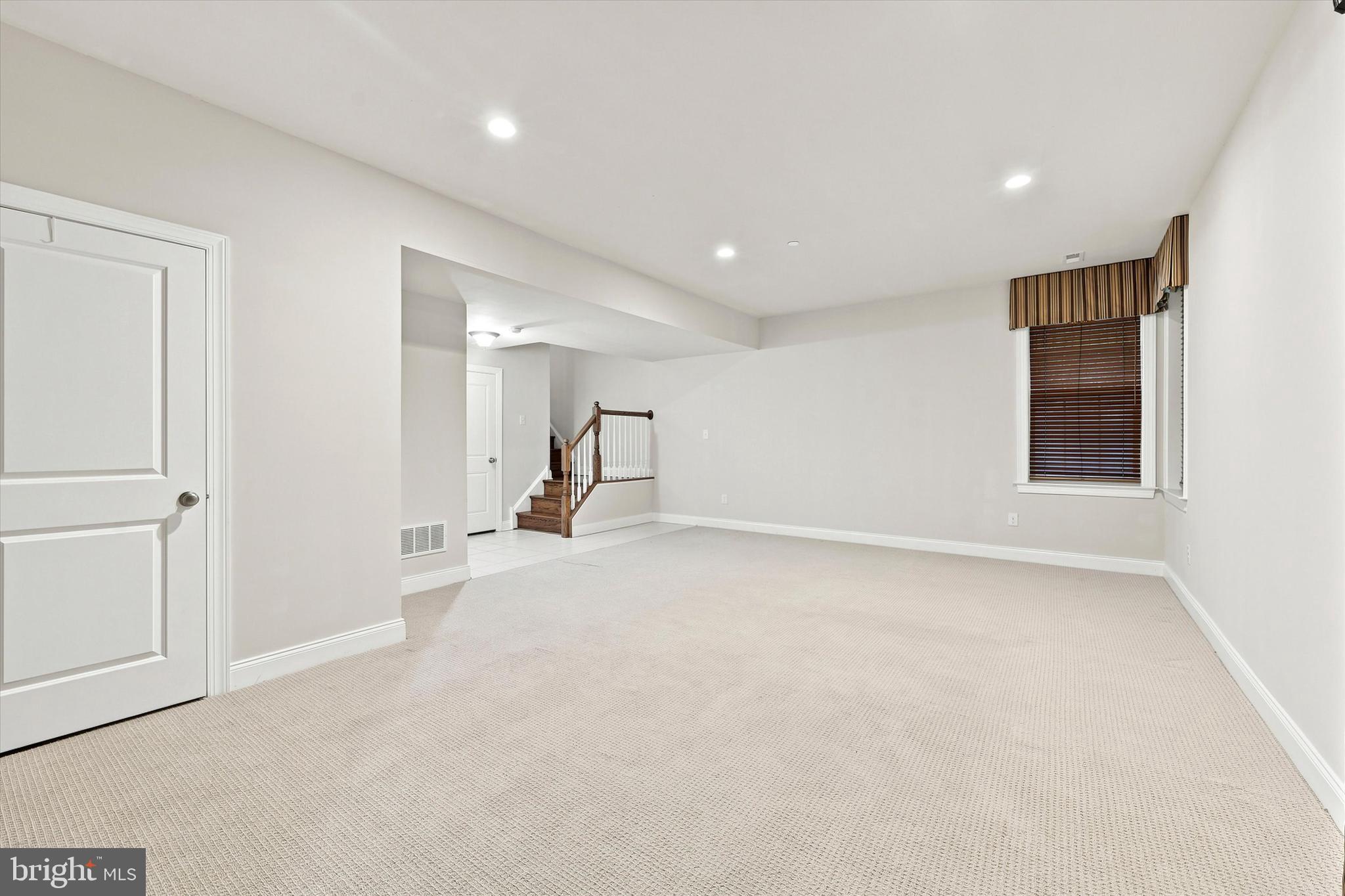RAVENSCLIFF - Residential