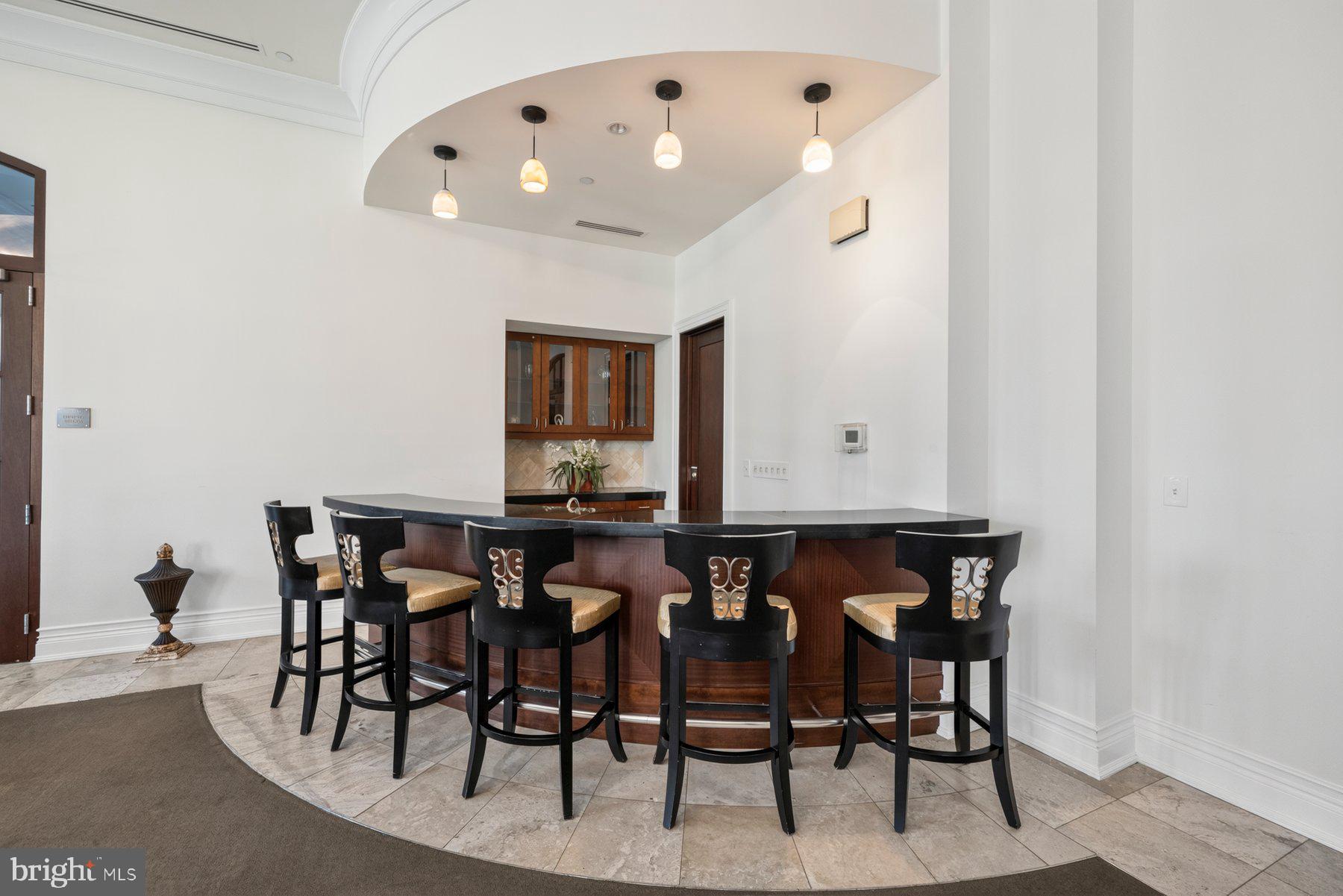 GALLERY AT WHITE FLINT - Residential