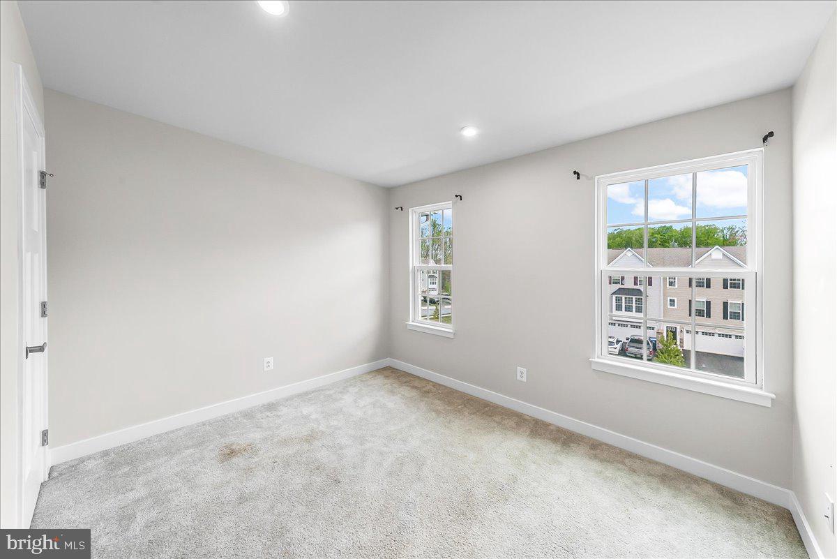 WHITEWOOD VILLAGE - Residential