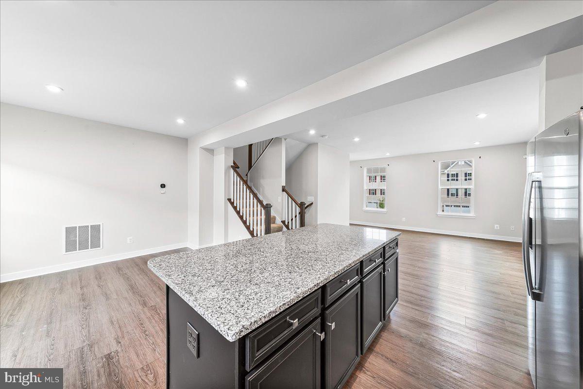 WHITEWOOD VILLAGE - Residential