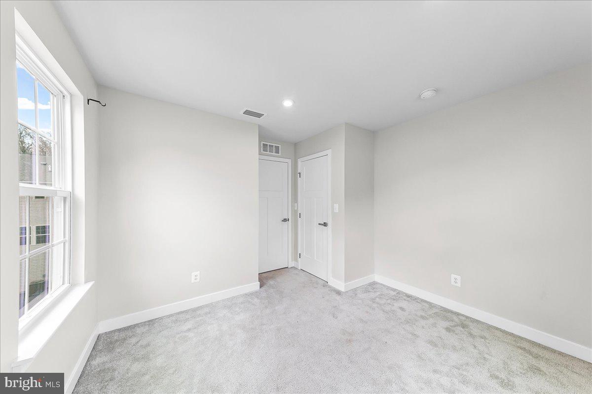 WHITEWOOD VILLAGE - Residential