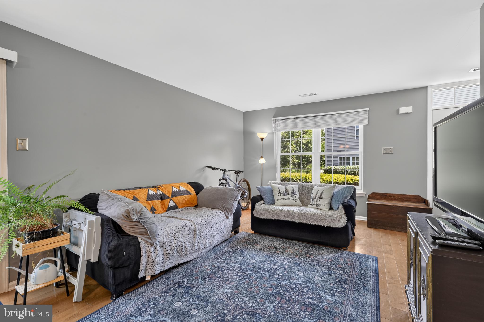 PROVIDENCE VIEW - Residential