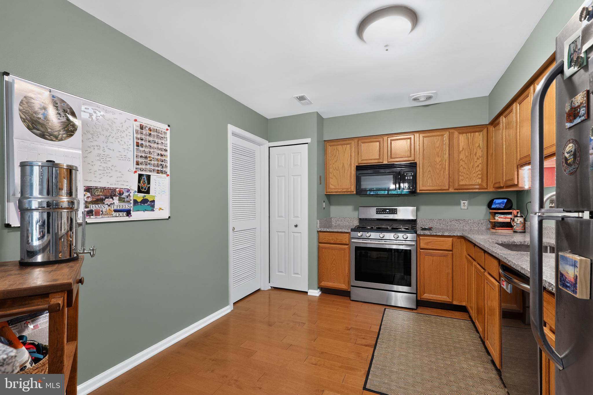 PROVIDENCE VIEW - Residential