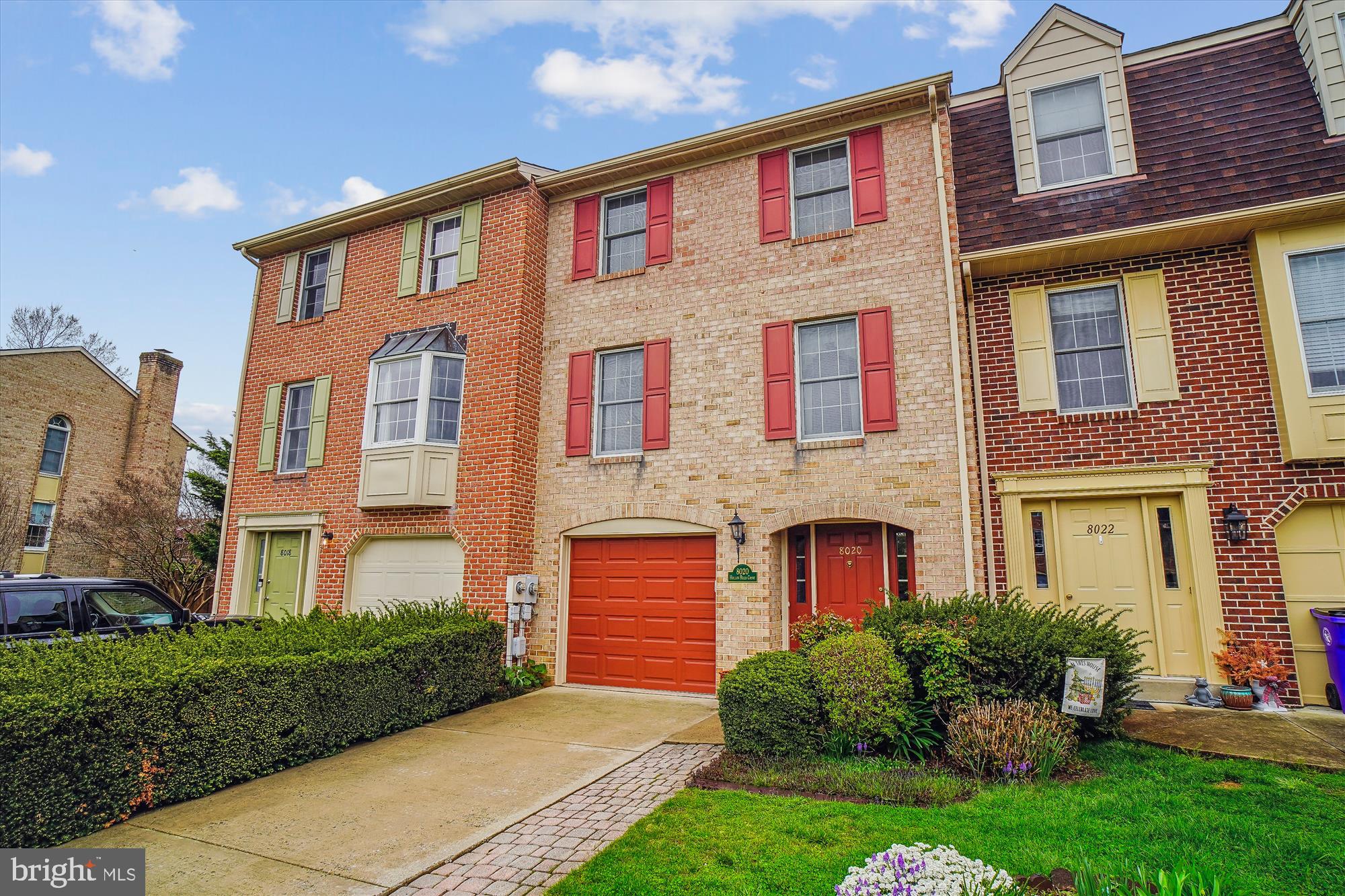WATERSIDE - Residential