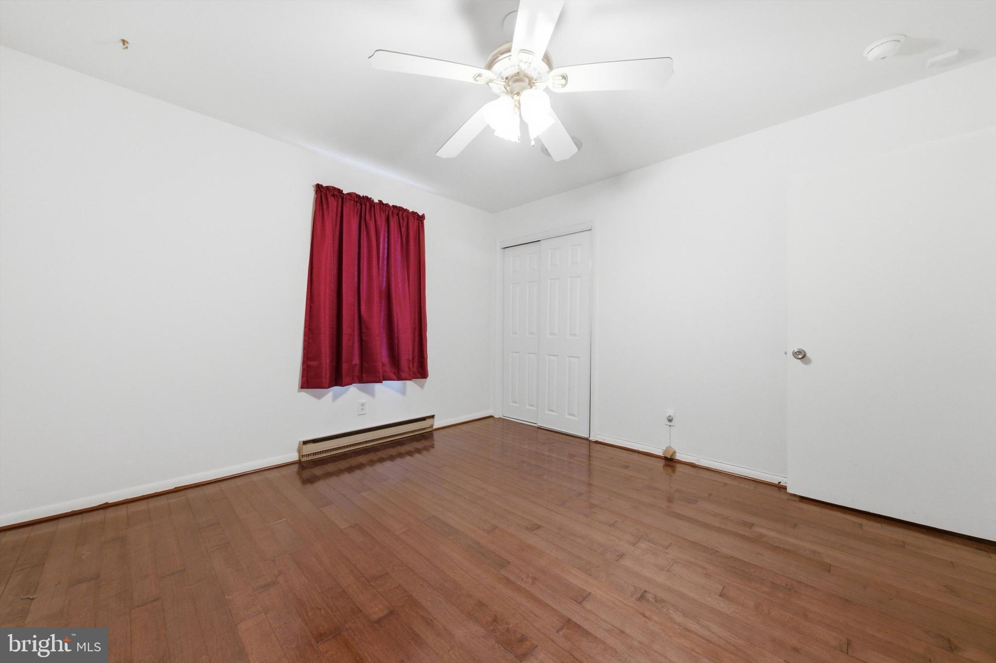 ELMHURST - Residential
