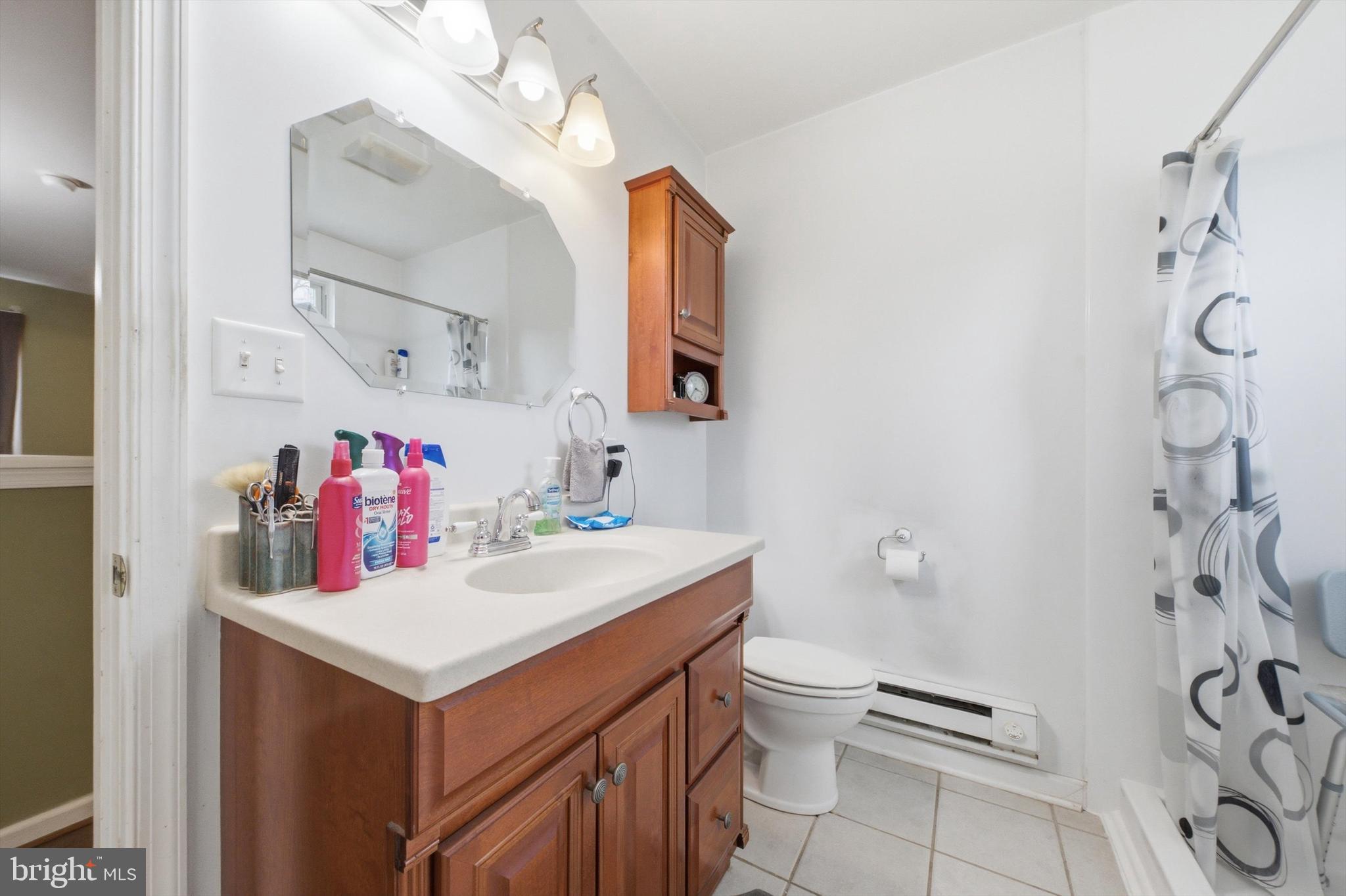 ELMHURST - Residential