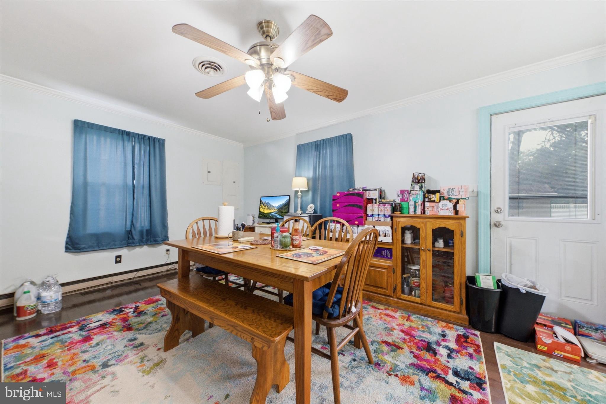 ELMHURST - Residential