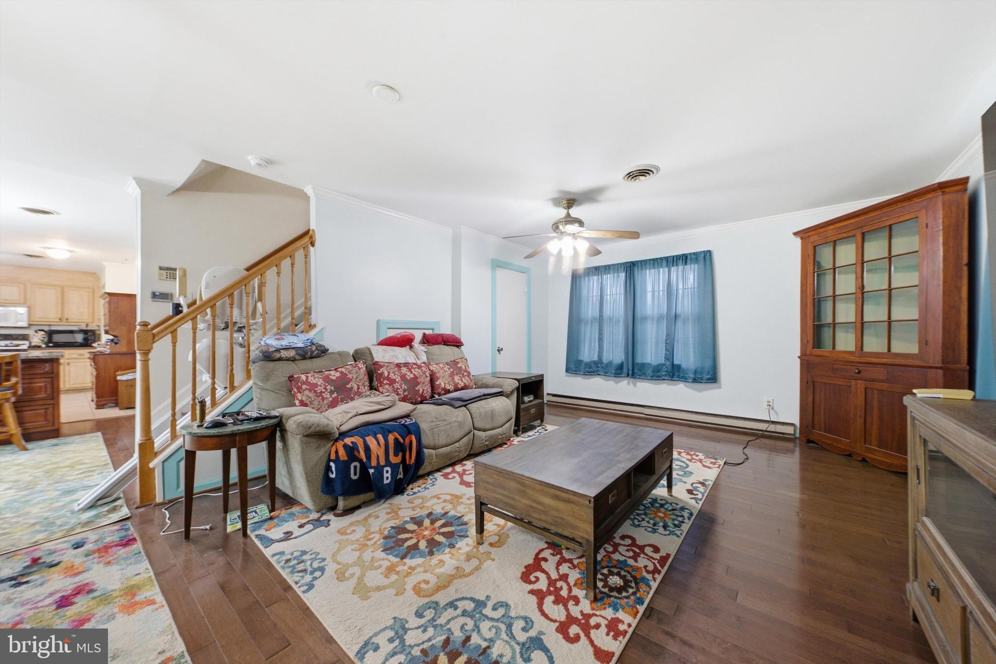 ELMHURST - Residential