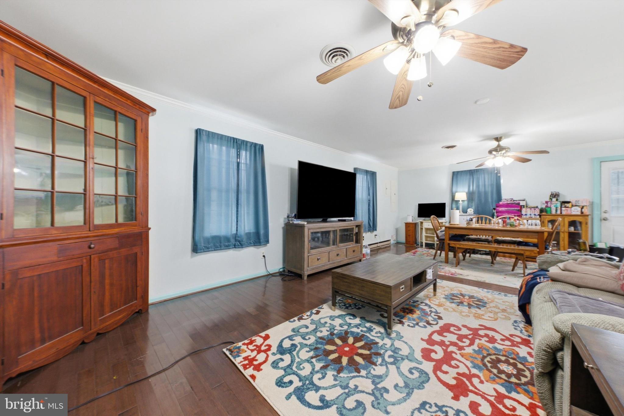 ELMHURST - Residential