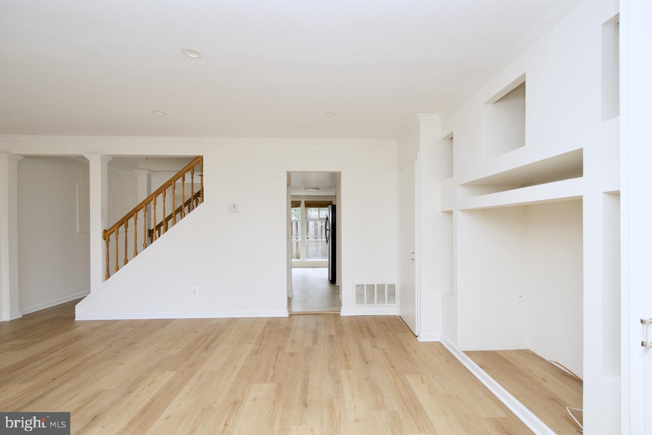 FAIRFAX HERITAGE - Residential