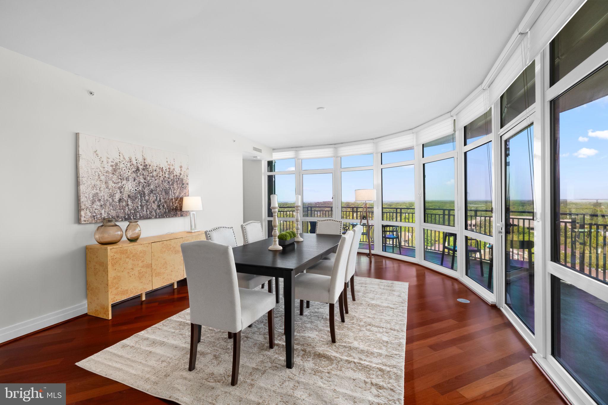 ONE PARK CREST - Residential