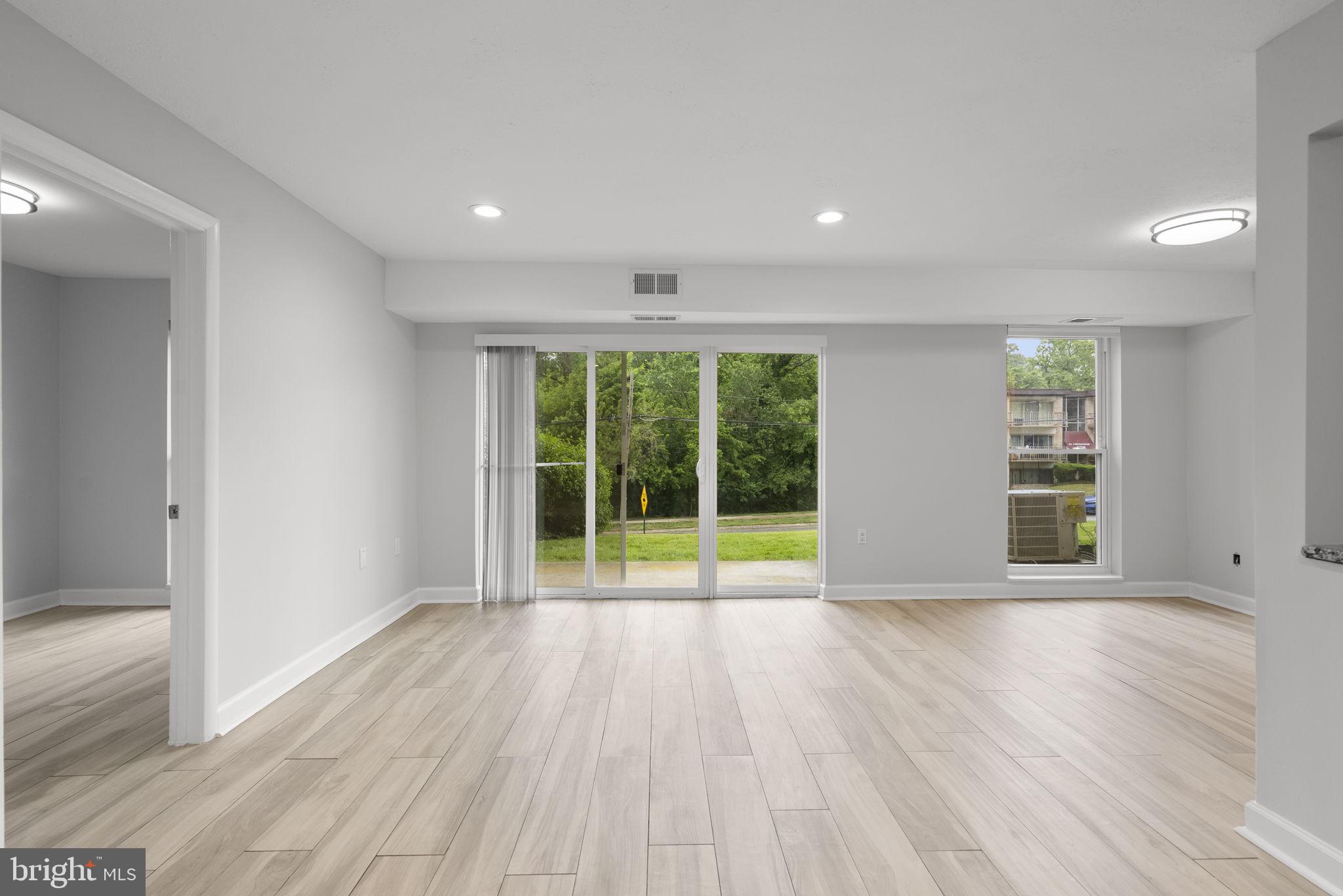 BLADENWOODS - Residential