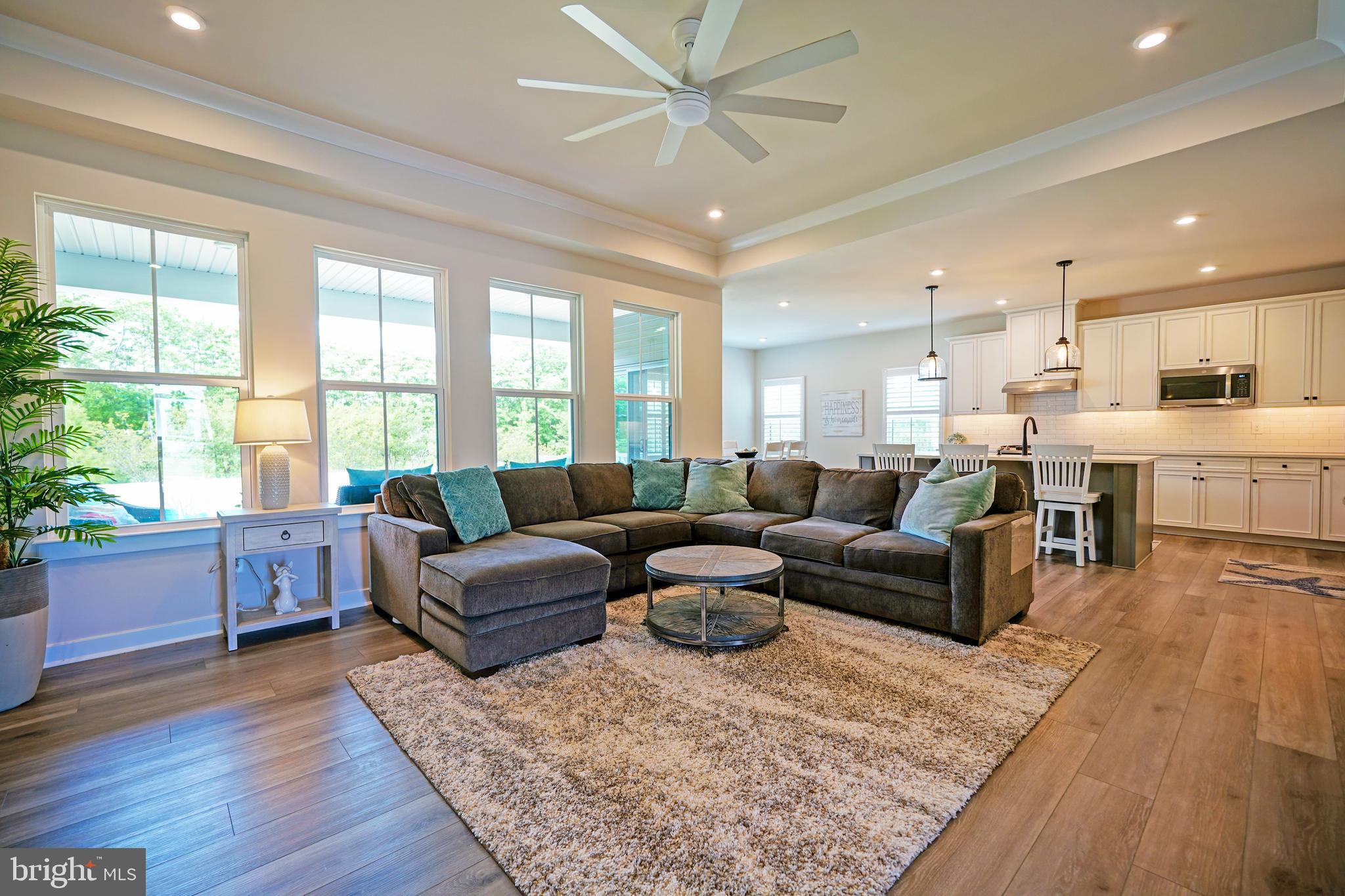 OCEAN MEADOWS - Residential