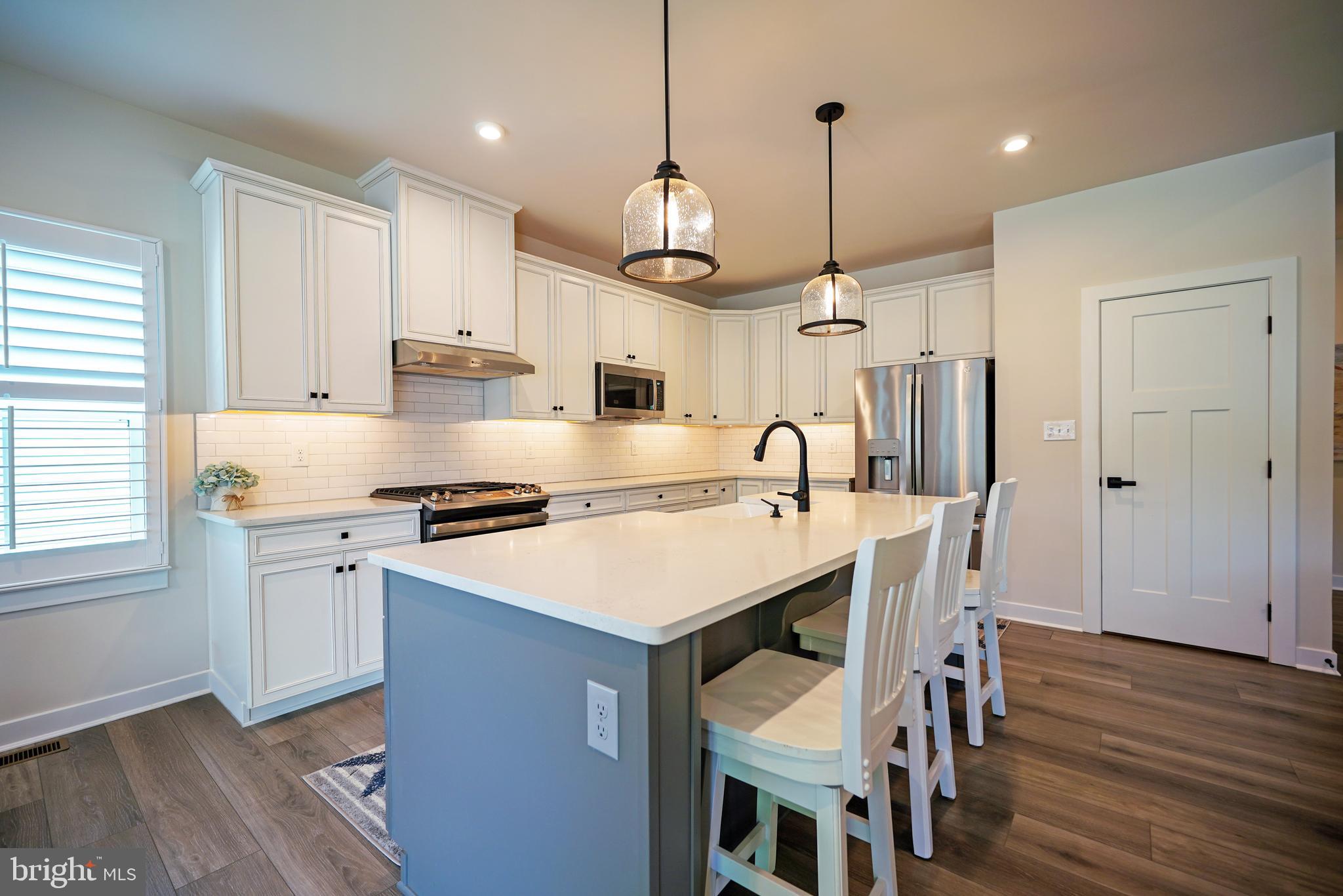 OCEAN MEADOWS - Residential