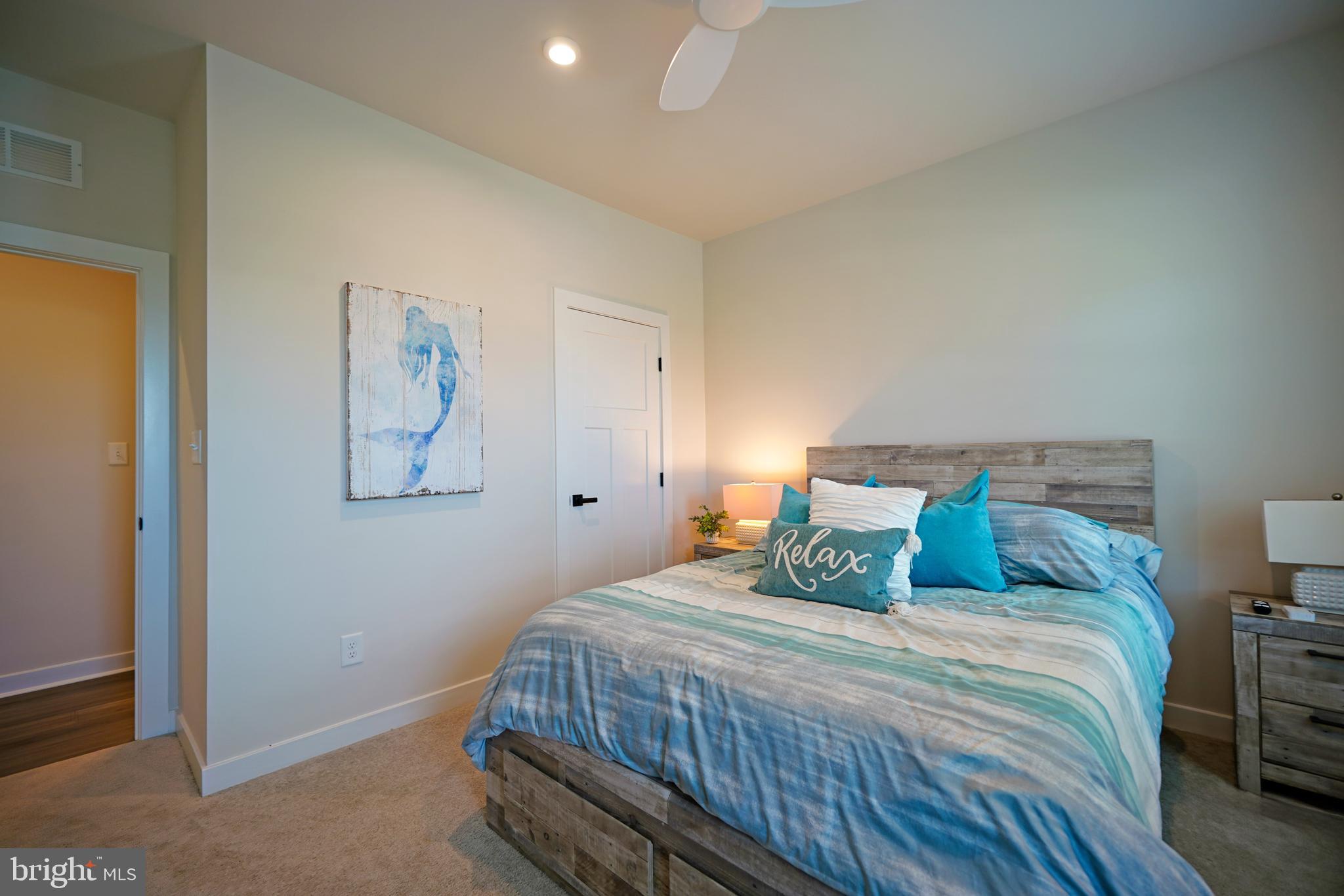 OCEAN MEADOWS - Residential