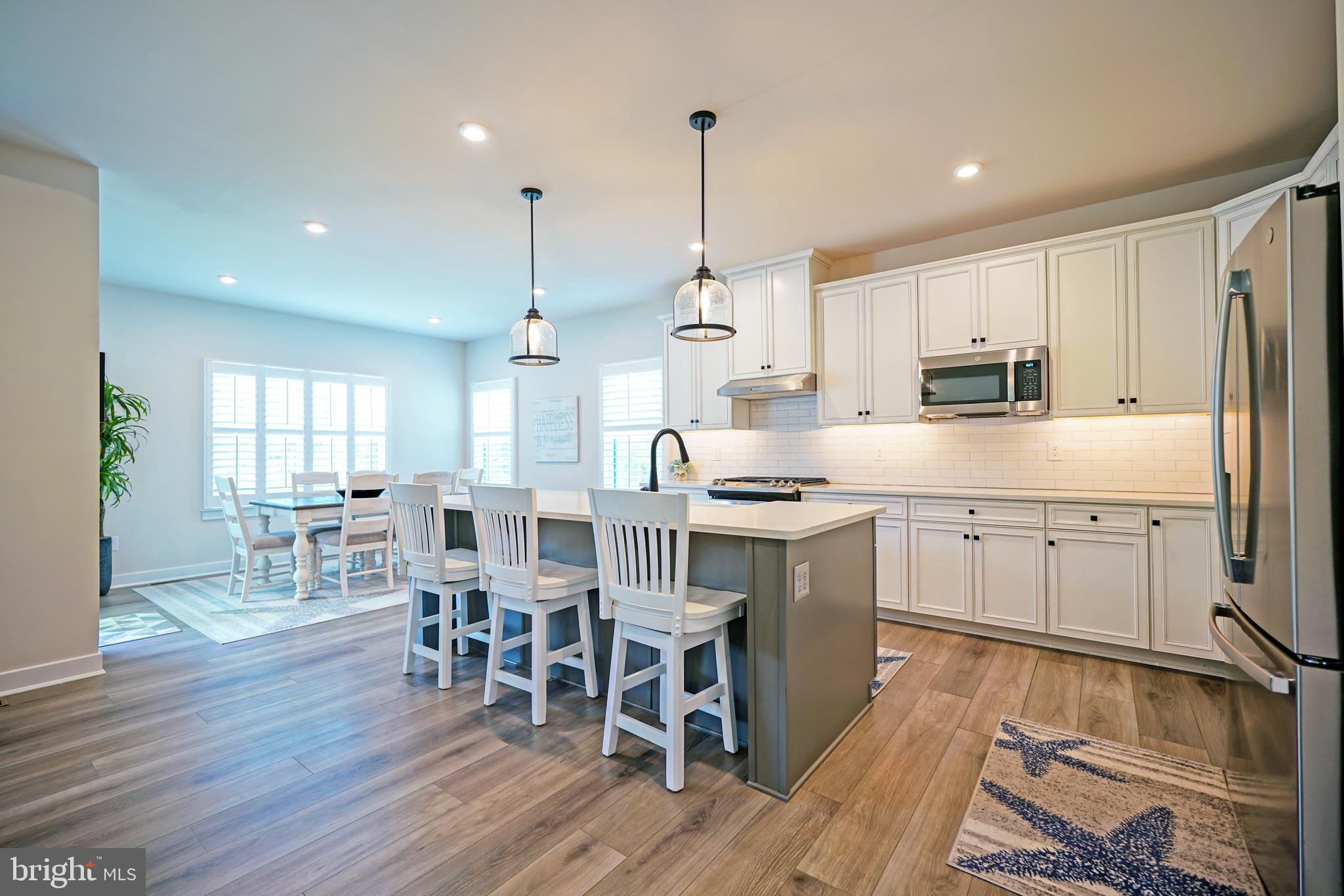 OCEAN MEADOWS - Residential