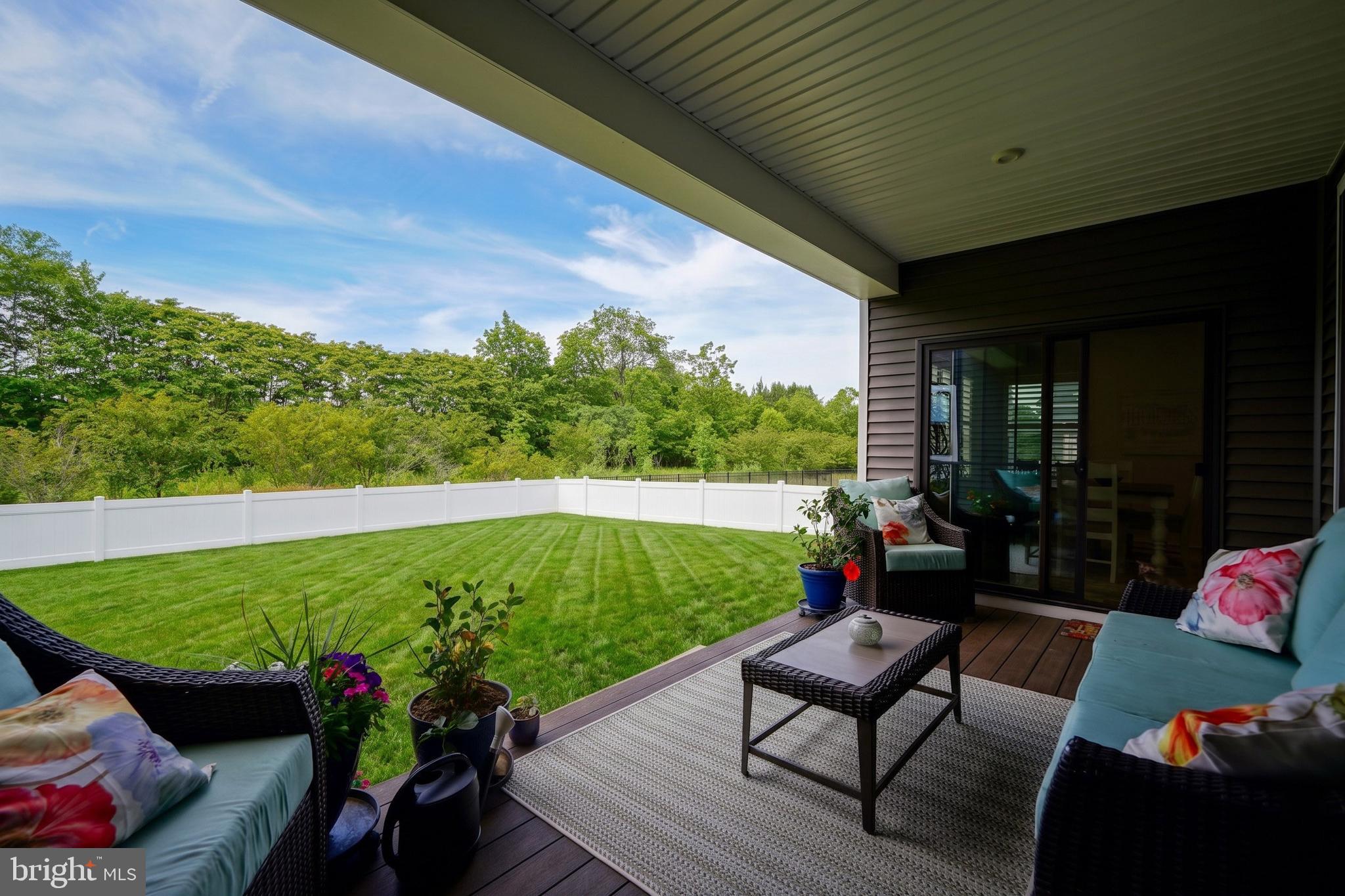 OCEAN MEADOWS - Residential