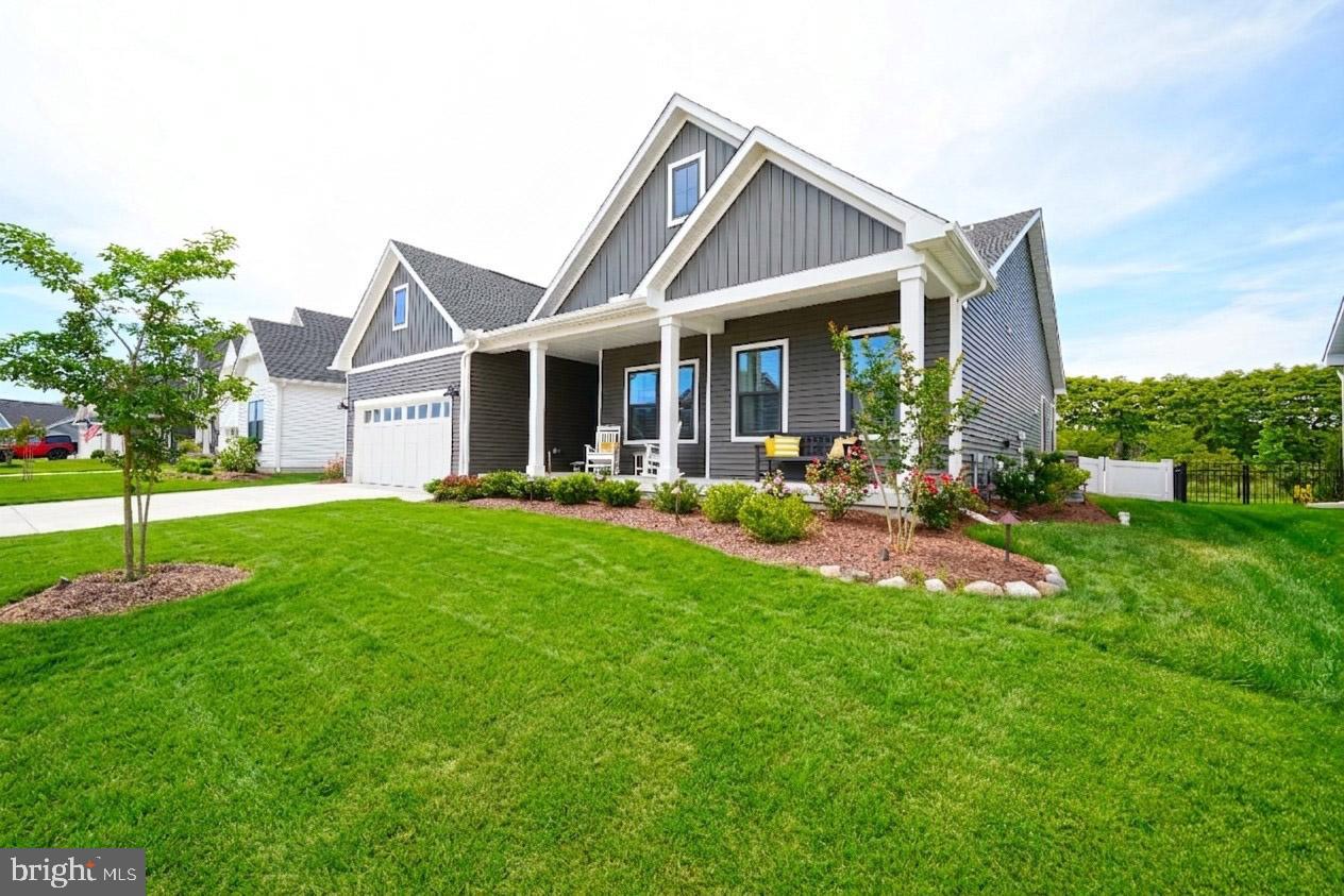OCEAN MEADOWS - Residential