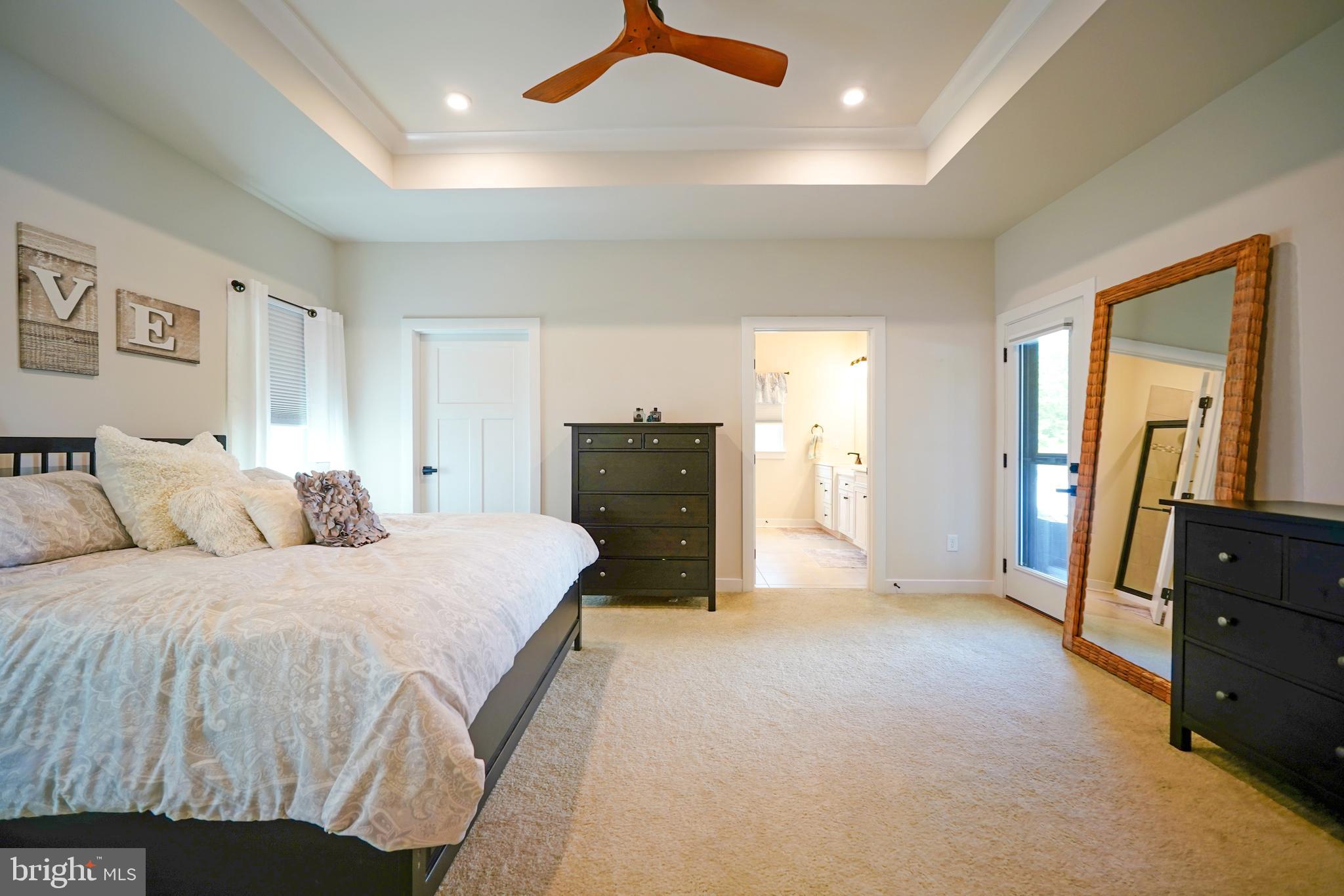 OCEAN MEADOWS - Residential