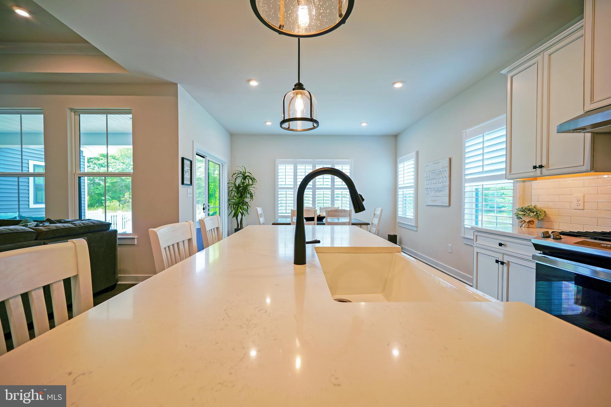 OCEAN MEADOWS - Residential